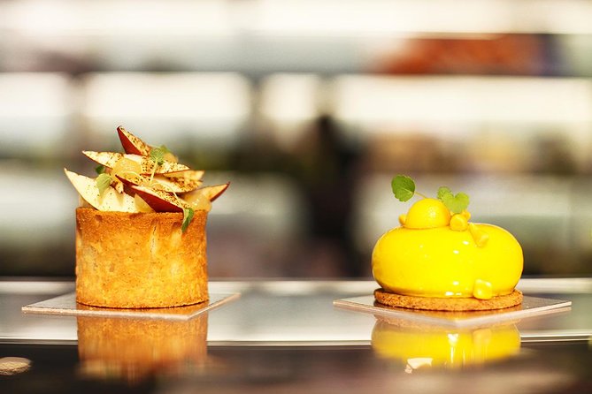 Saint-Germain The Original Chocolate Tasting Tour with Pastries and Macaron - Sampling French pastries, macarons, and artisan chocolates