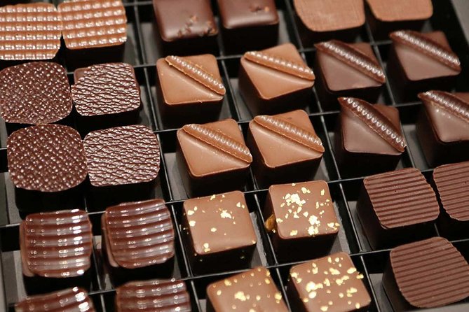 Saint-Germain The Original Chocolate Tasting Tour with Pastries and Macaron - The pace, physical demands, and accessibility