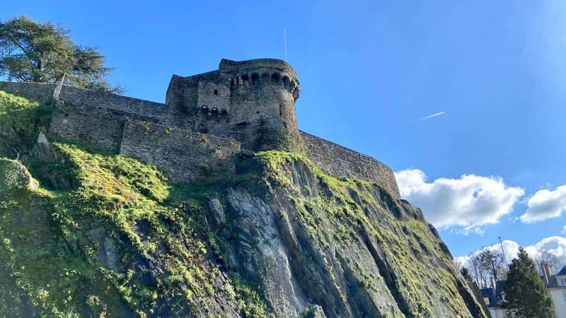 Saint-Lô: Visit the Capital of Ruins and its Reconstruction - Key Points