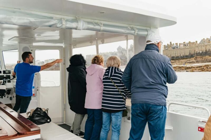 Saint-Malo: Guided Boat Tour with Local Captain - Insightful Commentary from a Passionate Guide