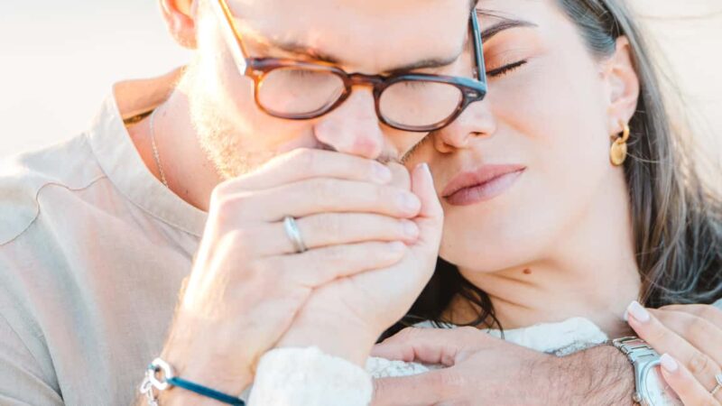 Saint-Michel-Chef-Chef: Romantic photo shoot at sunset - The Artistic Approach and Photo Style