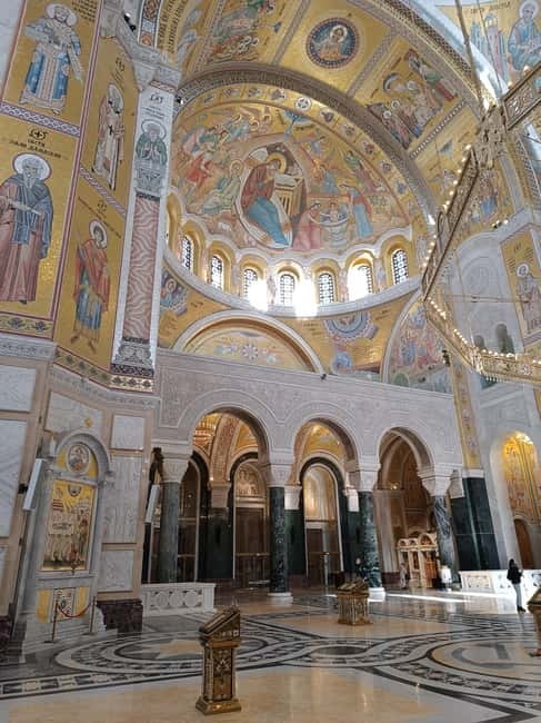 Saint Sava Temple guided tour - Discover the Main Attraction of Belgrade: Saint Sava Temple Guided Tour