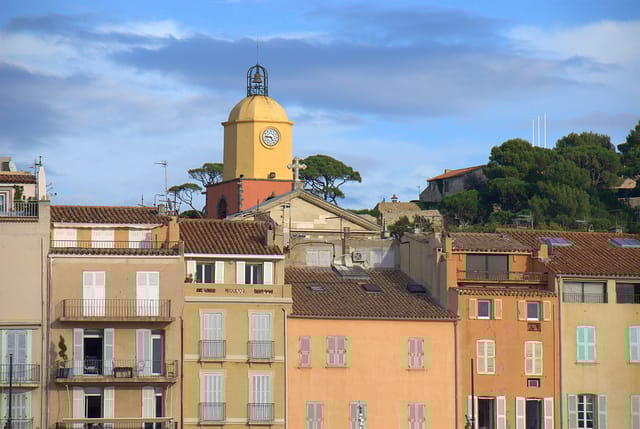 Saint Tropez and Port Grimaud: Full-Day Tour - Port Grimaud: The "Little Venice" of France
