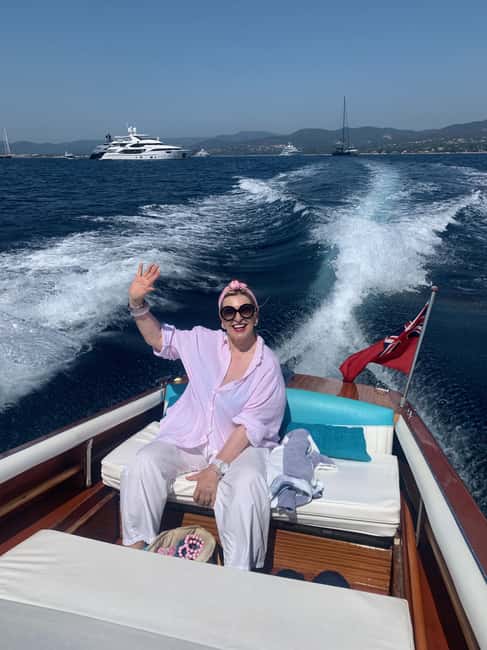 Saint-Tropez: Private Classic RIVA Boat Tour - Swimming and Beachside Relaxation Options