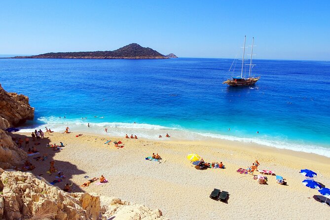 Saklikent Canyon Safari Tour From Kas and Kalkan - Traversing Saklikent Canyon