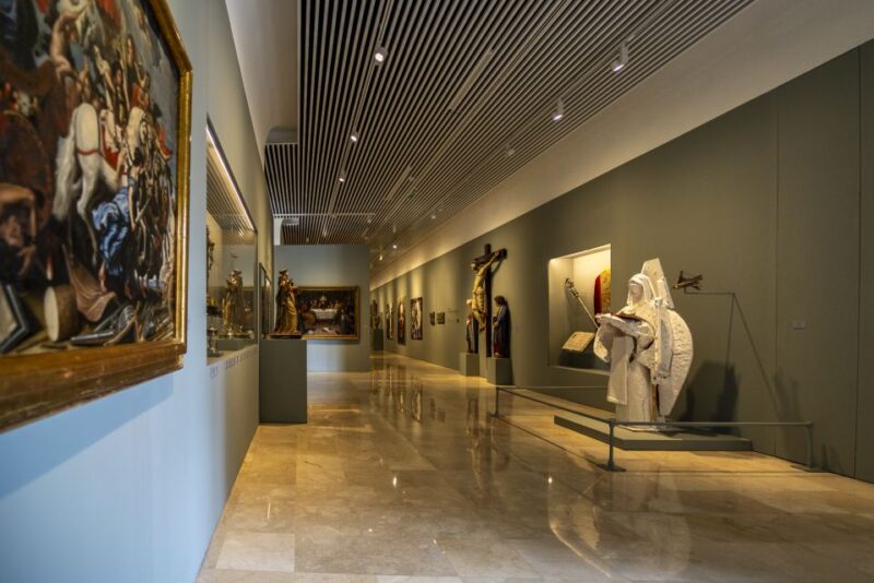 Salamanca: Cathedral of Salamanca Ticket with Audio Guide - Explore the Cathedral of Salamanca with a $11 Ticket and Audio Guide