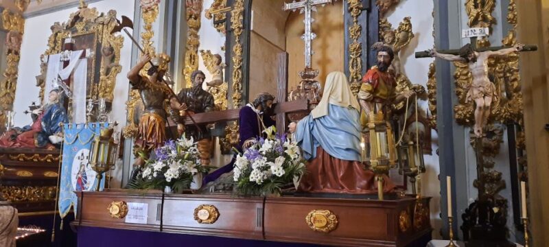 Salamanca: Convents, Monasteries, and Churches Private Tour - Exploring San Francisco Church and La Veracruz Chapel