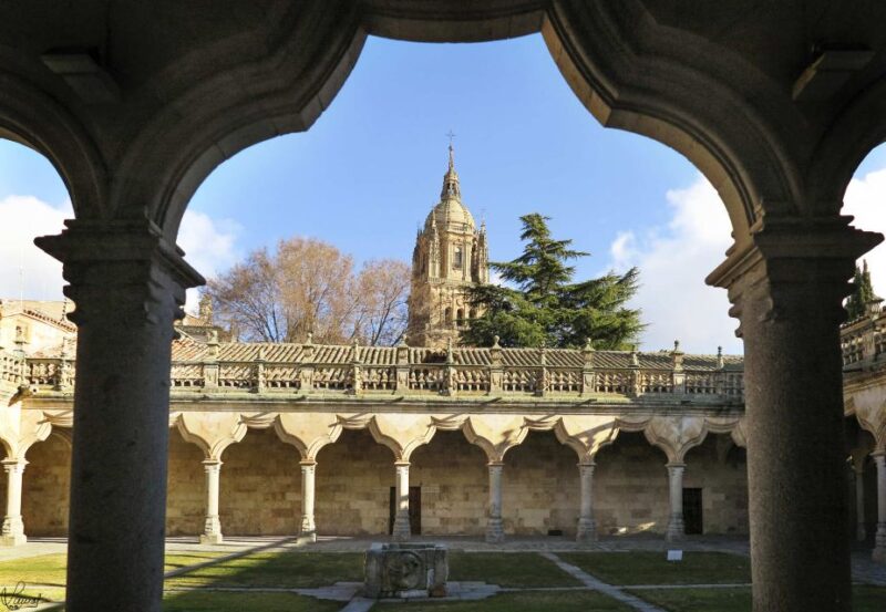 Salamanca: Private tour of the most important sites - Exploring the Convento de San Esteban with a Guided Tour