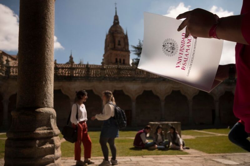 Salamanca Sightseeing Walking Tour with Local Guide. Spanish - Salamanca’s UNESCO World Heritage Center in a Walk