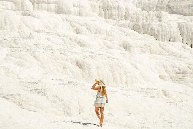 Salda Lake & Pamukkale Day Tour With Thermal Pools & Hierapolis - Pamukkale’s Thermal Pools: Relaxation and Healing