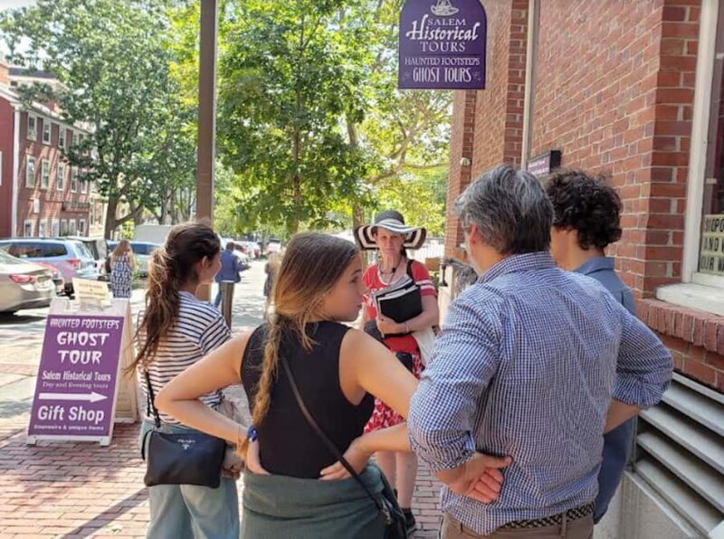Salem 101 General History Tour (Massachusetts) - Key Points