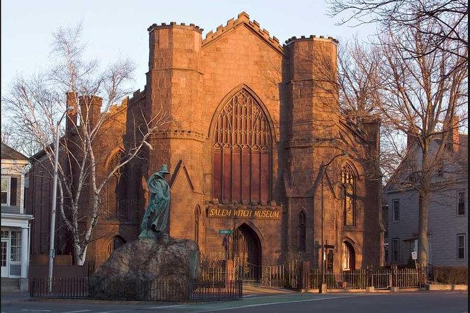 Salem High Speed Ferry to/from Boston - Visiting Bostons Hotspots After the Ferry