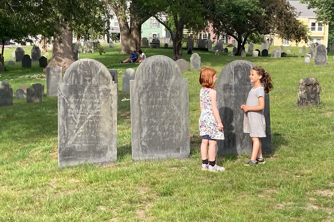 Salem Kids Slightly Spooky Tour - Salems Haunted Landmarks on a Family-Friendly Walk
