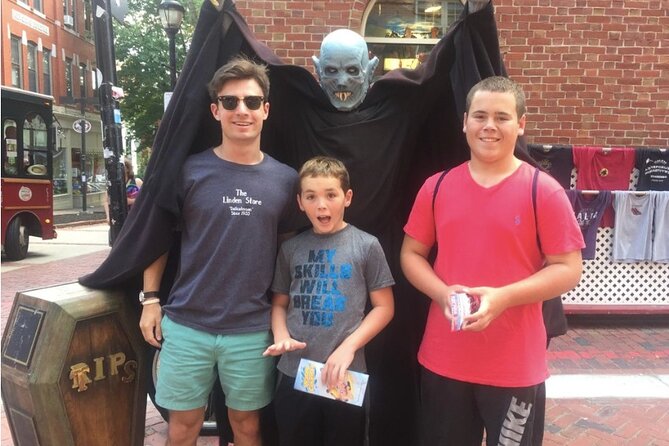 Salem Kids Walking History Tour - Lyceum Hall and its Role in Change