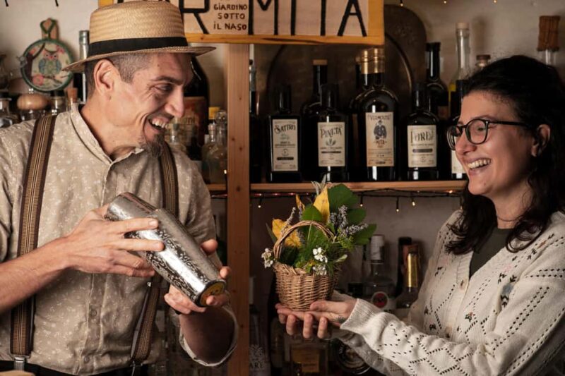 Salento: Wild Herbs to Drink - from plant to glass - Starting Point in Lequile: Meeting in Largo Castello