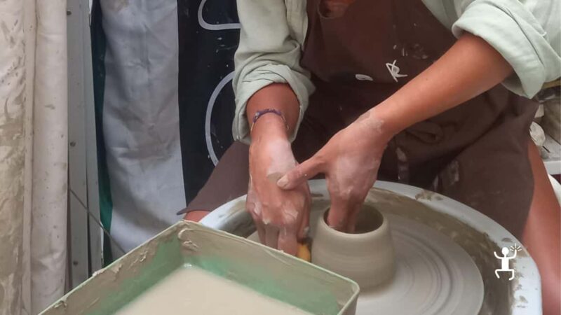 Salerno: potter's wheel workshop in Vietri sul Mare - How the Pottery Workshop in Vietri sul Mare Is Organized