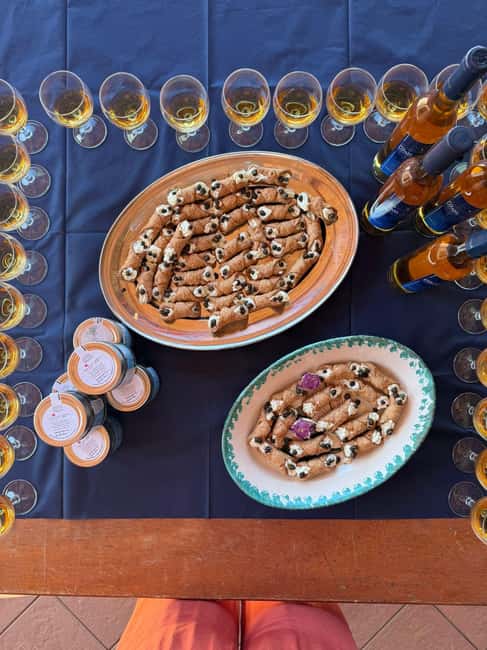 Salina: Wine Tasting & Brunch on Estate in Malfa - Inside the Winery: Ancient Techniques and Modern Methods