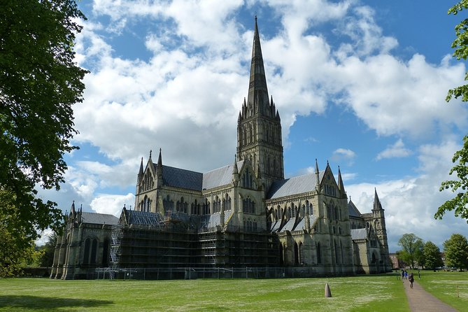 Salisbury Private Walking Tour with a Professional Guide - Salisbury’s Top Landmarks in a 2-Hour Private Walk