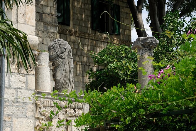 Salona & Amphitheater - Private guided tour - Admission incl. - The Basilica and Religious Remains of Biskupska Palaa