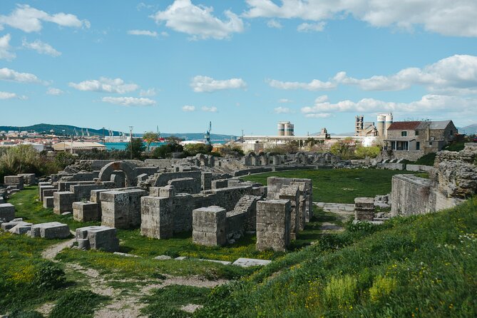 Salona & Amphitheater - Private guided tour - Admission incl. - The Industrial Past at Pet Mostova