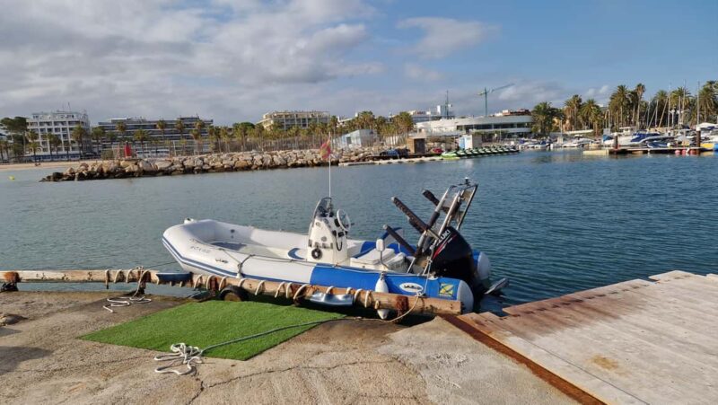 Salou: Private Zodiac Boat Trip Through the Coves of Salou - Key Points