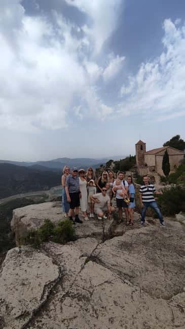 Salou: Siurana Medieval Village Guided Tour w/ Hotel Pickup - Practical Aspects and Comfort of Transportation