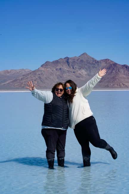 Salt Lake City: Bonneville Salt Flats Tour - The Guide and Small Group Dynamics
