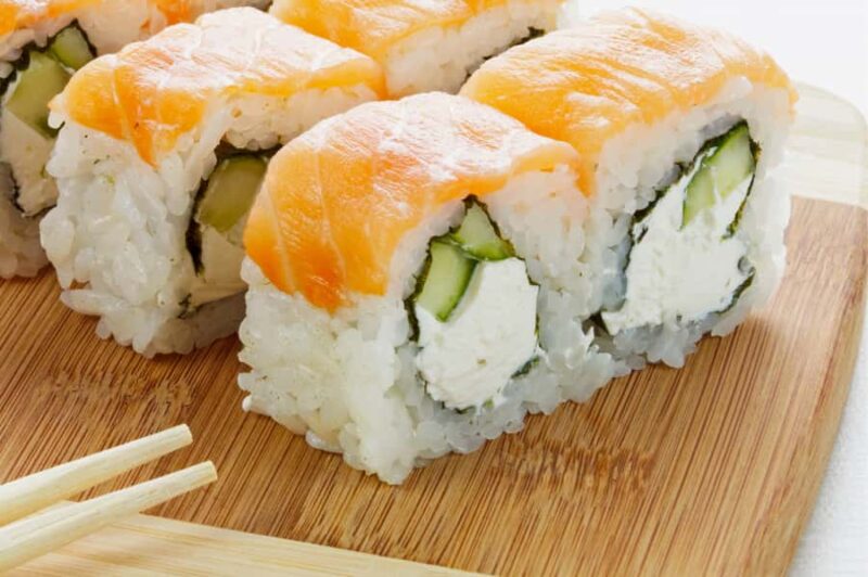 Salt Lake City: Fun Sushi Making Class (3-Course Meal) - Beverages and Atmosphere During the Class