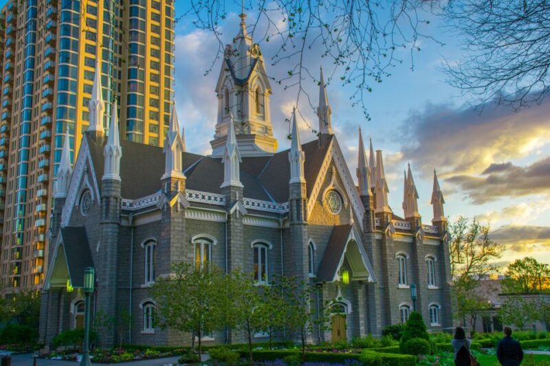 Salt Lake City: Ultimate Guided Sightseeing Tour by Bus - Discovering Hidden Gems and Local Secrets