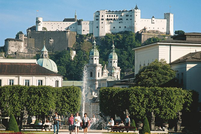 Salzburg and Alpine Lakes Tour from Vienna - Tour Pacing and Review Insights