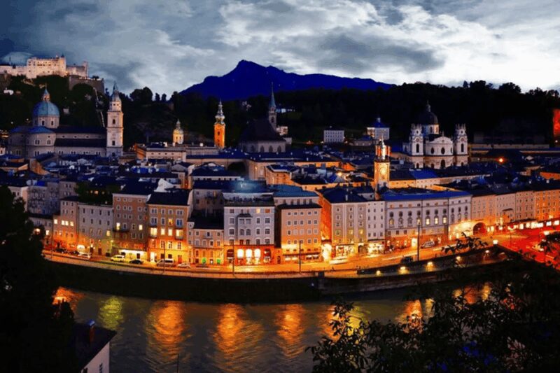 Salzburg Christmas Market and City Highlights Evening Tour - Discover Salzburg’s Christmas Magic on a Guided Evening Tour