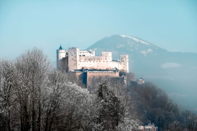 Salzburg: Express Walk with a Local in 60 minutes - An Engaging Guide Makes All the Difference