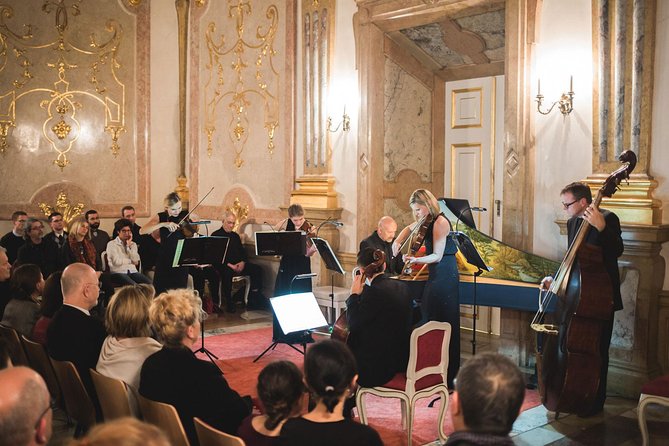 Salzburg: Palace Concert at the Marble Hall of Mirabell Palace - Audience Composition and Atmosphere