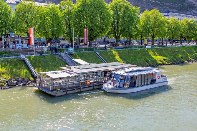 Salzburg Panorama Cruise on the Salzach river - Live Commentary: Informative but Not Overwhelming