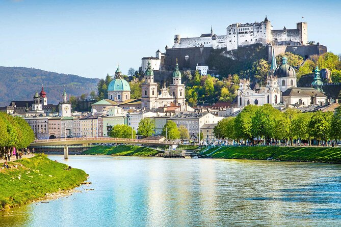 Salzburg Private Day Tour from Prague with transfers and guide - Key Points