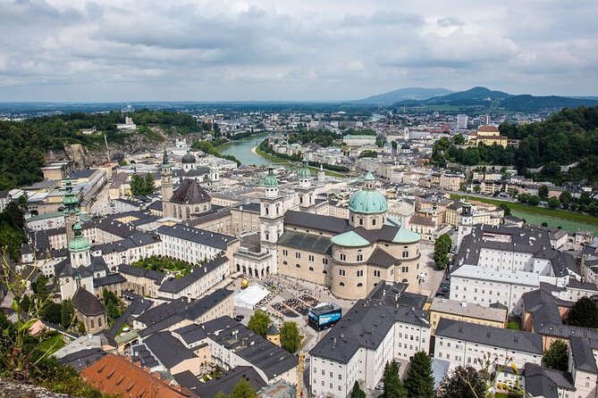 Salzburg Private Day Tour from Prague with transfers and guide - Leisure and Free Time in Salzburg