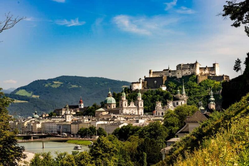 Salzburg: "Salzburg from above" - Hike over Salzburg's city mountains - Key Points