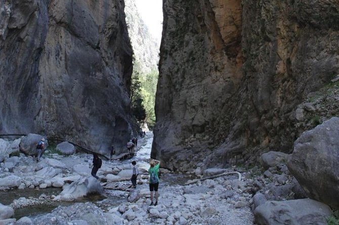 Samaria Gorge Trek: Full-Day Excursion from Rethymno with Guide - Key Points