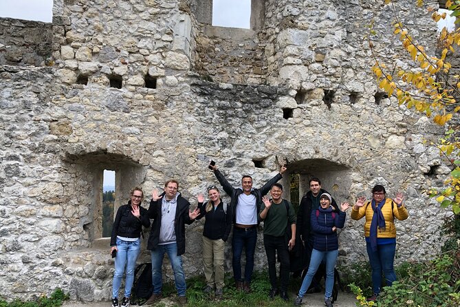 Samobor Town and Castle Walking Tour - Key Points