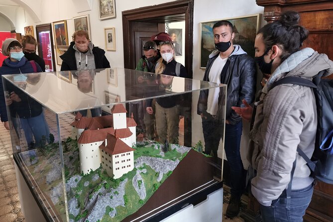 Samobor Town and Castle Walking Tour - Additional Tips and Considerations