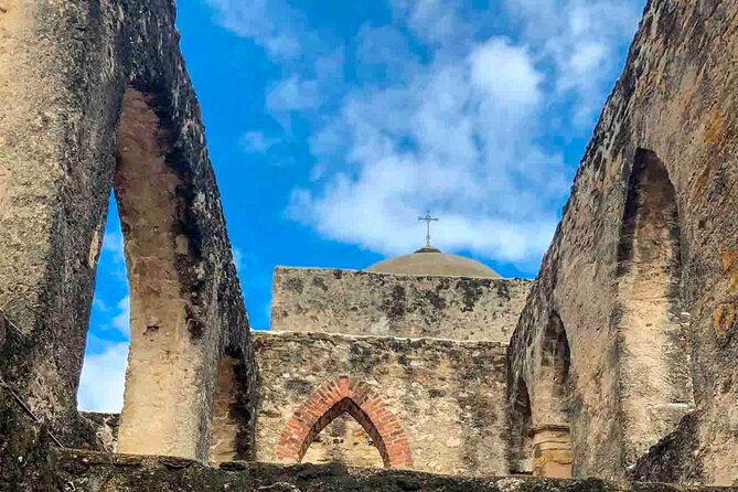 San Antonio 1/2 Day "BEST" UNESCO Colonial Missions driving tour - Visiting Mission Espada, the Oldest Mission