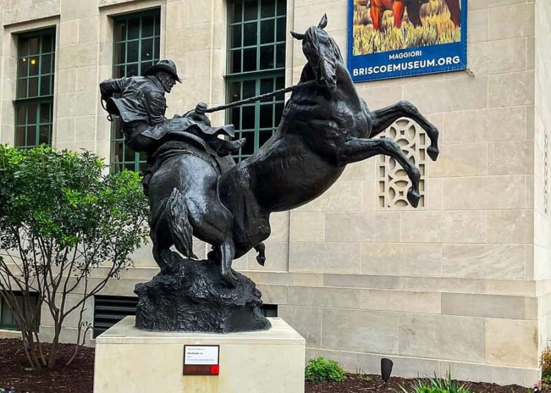 San Antonio: Alamo, River & Cathedral Legends Walk - Visiting the Tower of the Americas for City Views and Stories