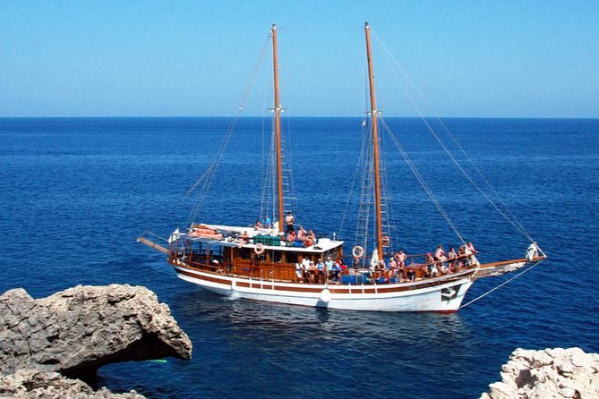 San Antonio Crystal Sea Cruise from Protaras - The Convenience of Hotel Transfers and Meeting Points