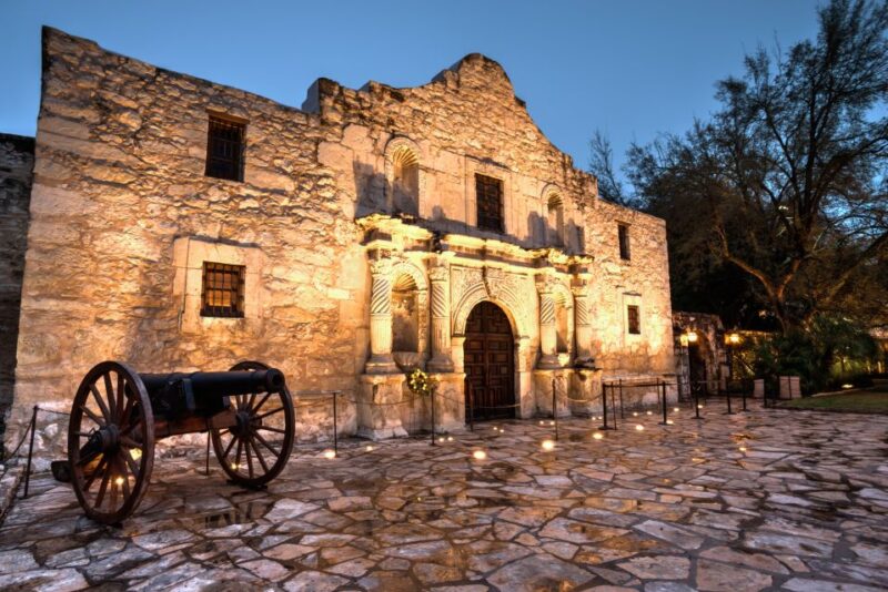 San Antonio: Guided Haunted Pub Crawl - What Sets This Tour Apart from Others