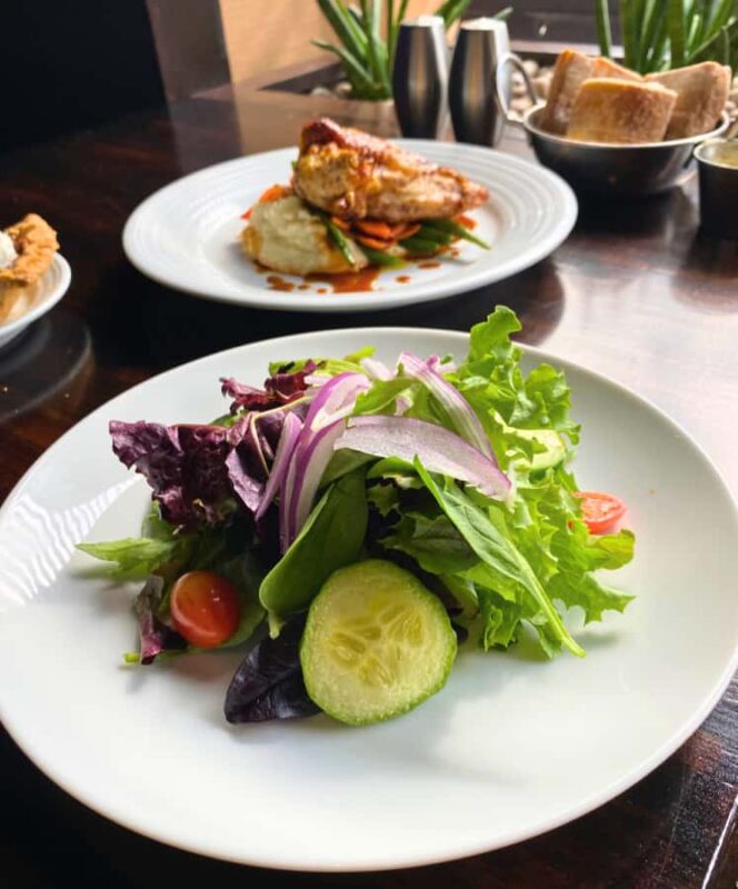 San Antonio: Haunted Dinner Tour with Ghost Walk - Logistics and Group Size