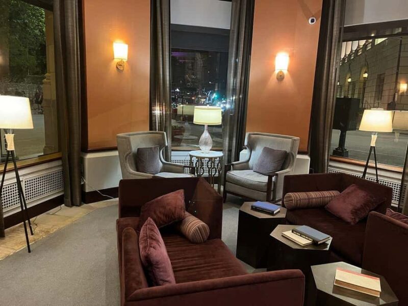 San Antonio: Haunted Pub Crawl - Exploring San Antonio’s Oldest Haunted Bars