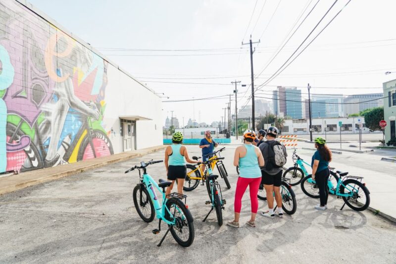 San Antonio: Murals & Hidden Gems E-Bike Tour - Exploring the Neighborhoods: Southtown, The Pearl, and More