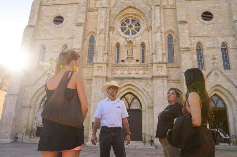 San Antonio Small Group Tour with Cruise & Tower of Americas - Discover San Antonio in a Compact 4-Hour Tour