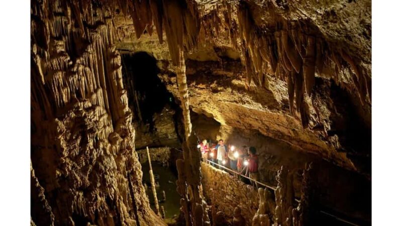 San Antonio: The Lantern Tour at Natural Bridge Caverns - The Experience of Lantern Light Exploration