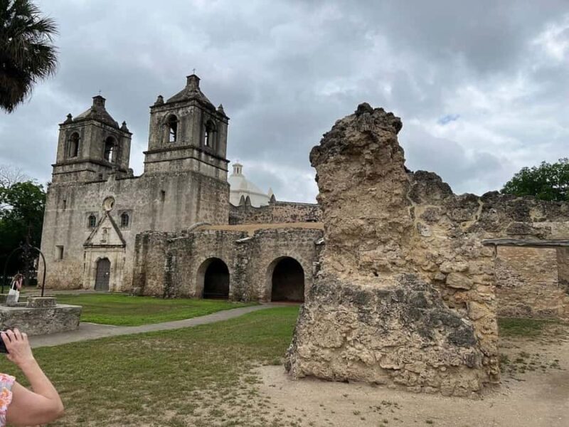 San Antonio: World Heritage Historic Missions Tour - Discovering Mission Espada and Its Surroundings